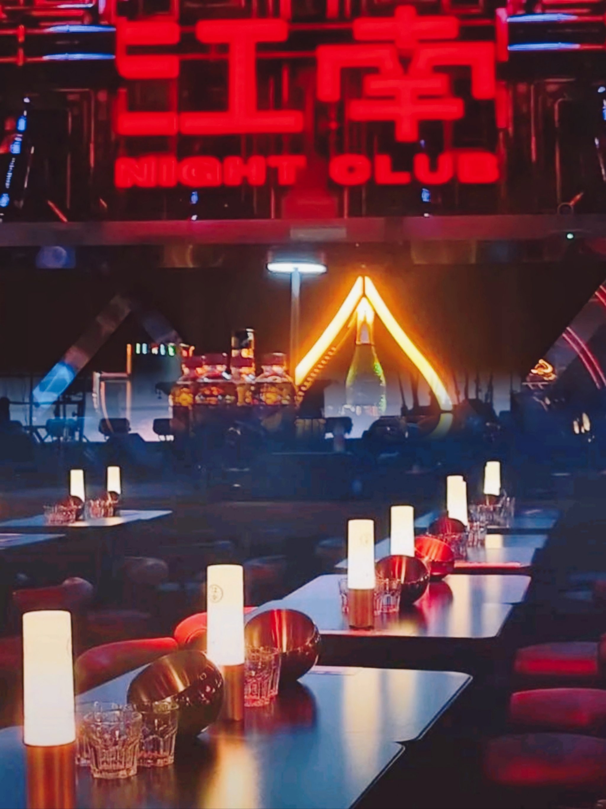 成都商务KTV与片场的差异-彭州市ktv预定